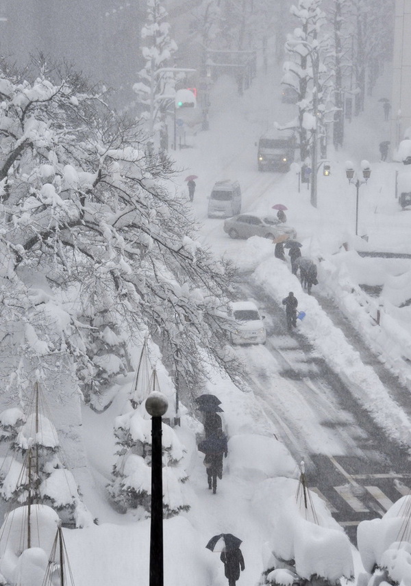 环球|日本北陆遭遇最严重暴雪,已造成1死30伤