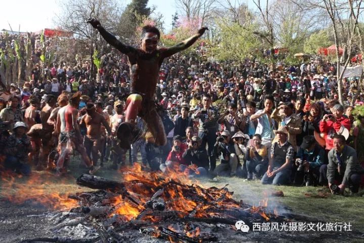 【云南摄影旅行】元阳梯田,弥勒祭火节摄影团