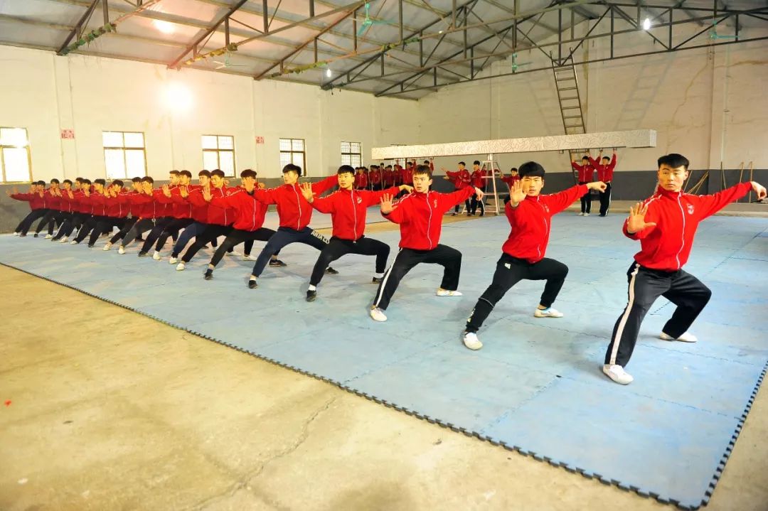 央视春晚第二次彩排 塔沟武校表演武术节目《双雄会》