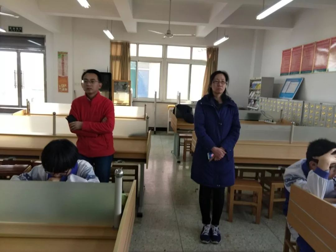 济南中学寒假对学生实施延时服务,学科老师志愿来答疑!