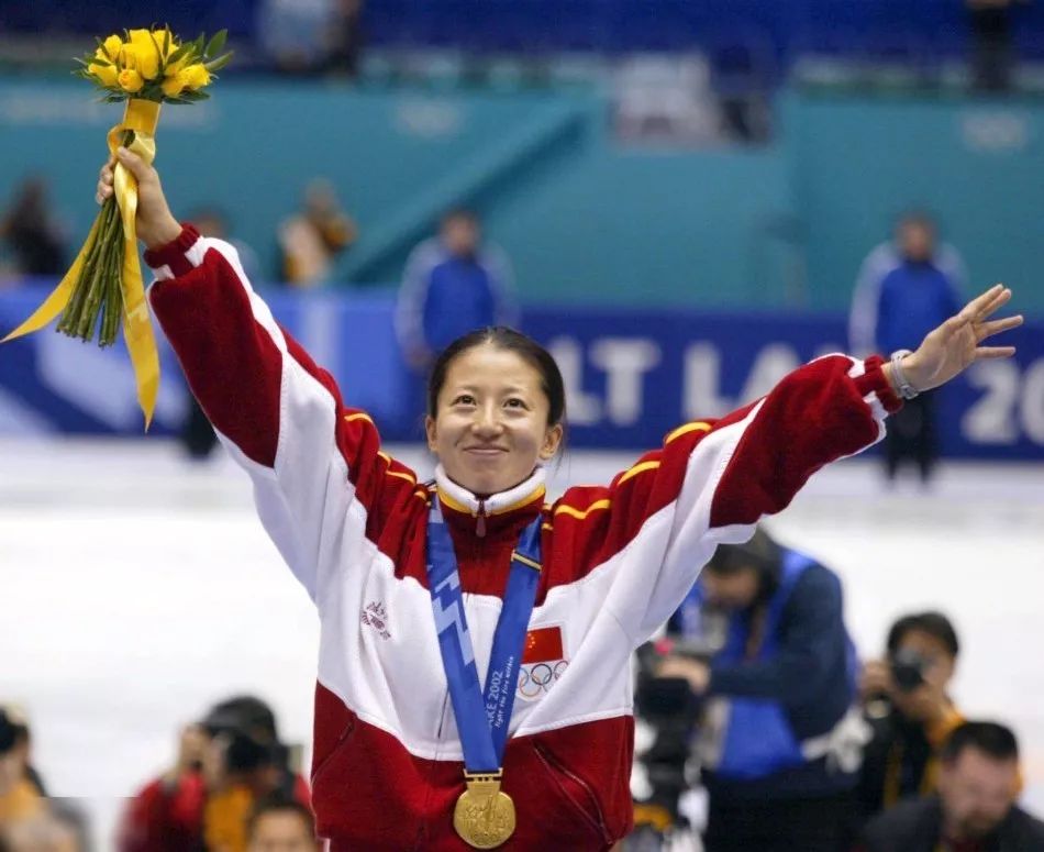 除了杨扬贡献的2枚金牌,中国代表团还在短道速滑,花样滑冰
