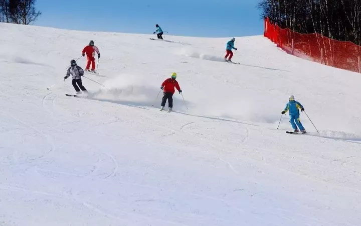 威海地中海游乐园滑雪场