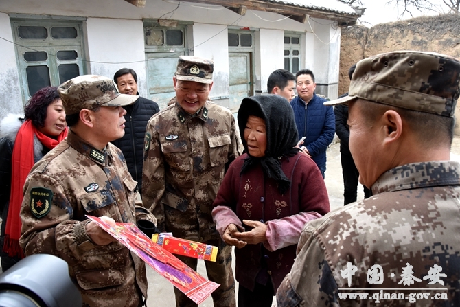 蒲永能在秦安县王铺镇开展走访慰问活动