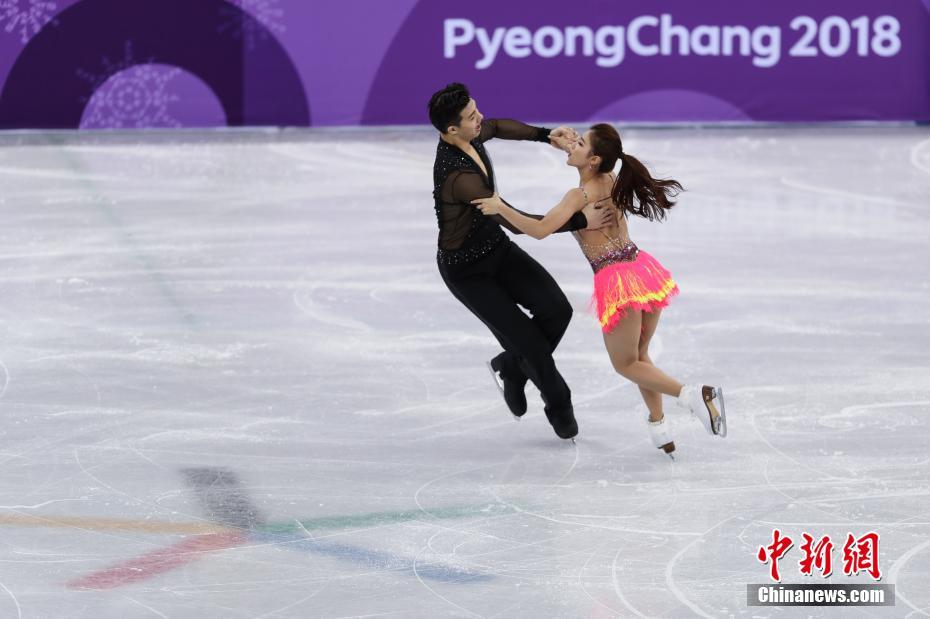 平昌冬奥会花样滑冰团体赛继续进行