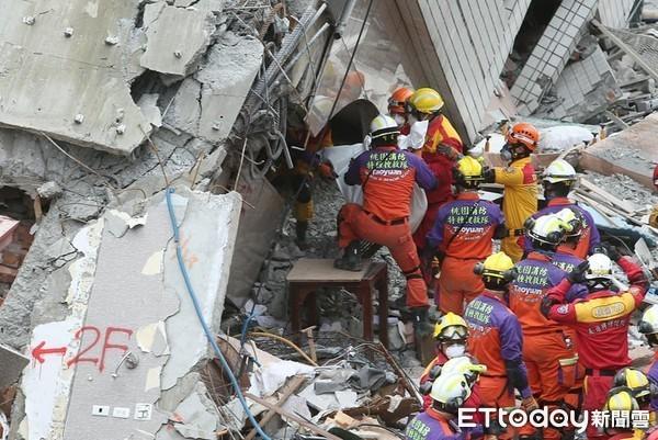 台湾红十字组织遭轰A钱 愤怒反击：不救灾的酸民污蔑什么！