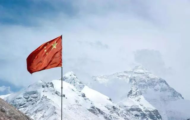 外媒称中国放弃了珠穆朗玛峰8844米高度?官方:不可能!