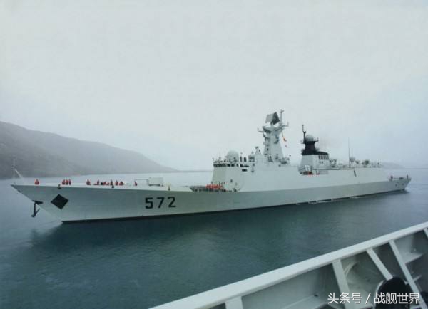 054A型护卫舰服役十周年,《红海行动》
