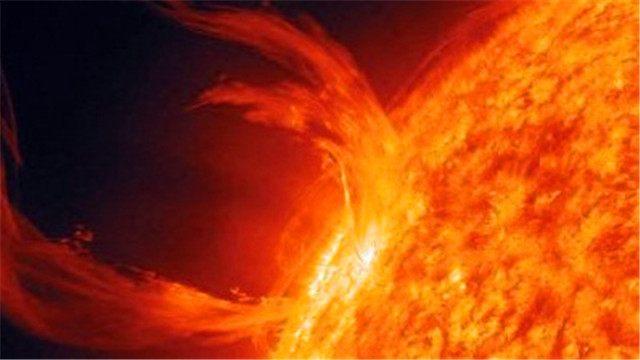 太阳的日冕地区温度最高可达600万度,宇宙飞船到此直接无影无踪