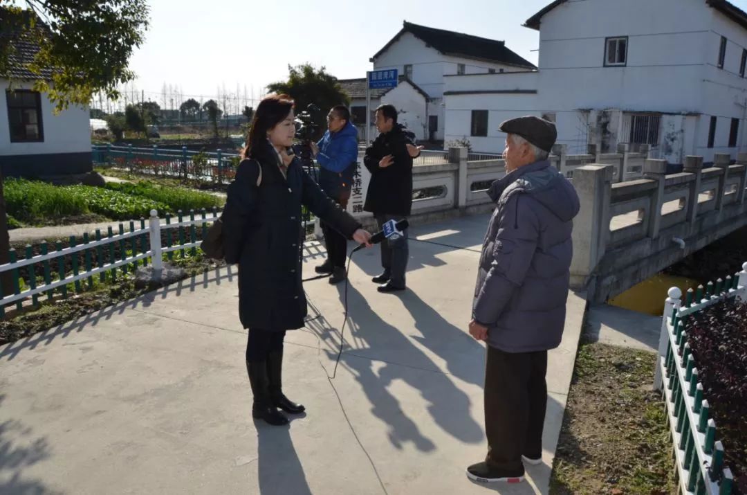 淘最上海大家一道来到了重固徐姚村这个地方最近怎么老出镜