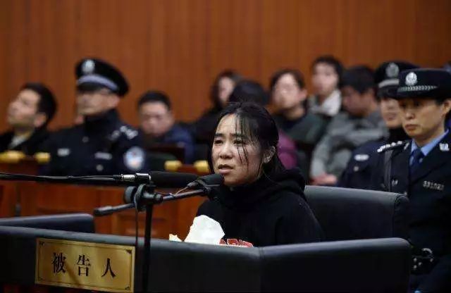 热点导写|杭州纵火保姆被判死刑:正义从不让人失望,未来与生活依旧