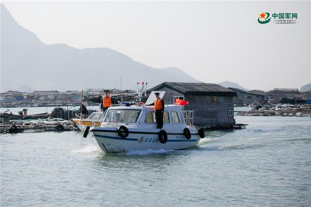 ——记福建宁德三都边防派出所海上警务室官兵临近春节的一天