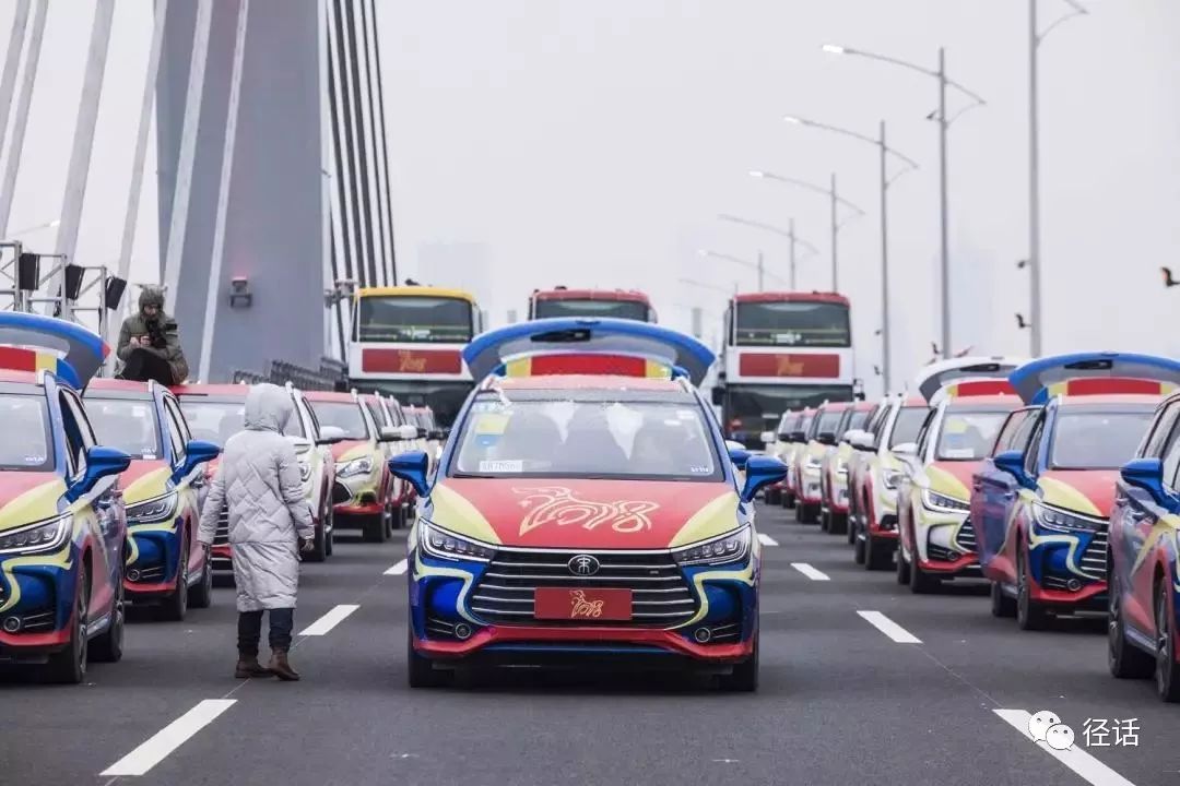 今晚见比亚迪无人驾驶车亮相春晚会场港珠澳大桥搞事情