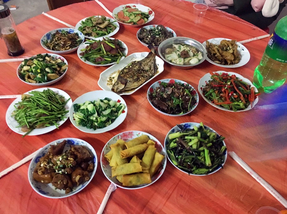春节准备了18道菜做团年饭,都是家乡风味的菜品