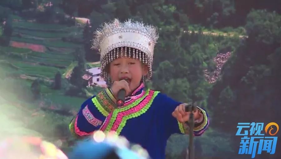 南过大年丨会泽壮族同胞唱着歌吃着长街宴 欢度春节