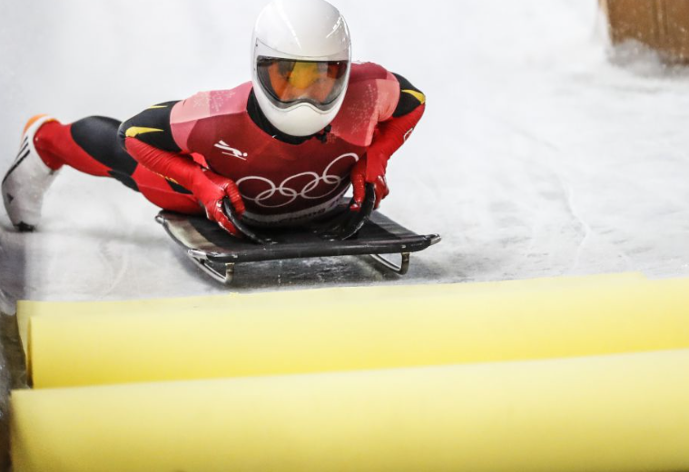 冬奥会钢架雪车男子个人赛 中国代表队位列13!