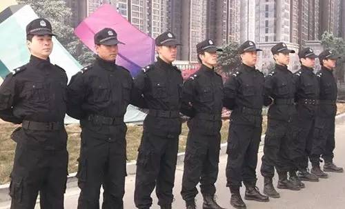 北京安保招聘_北京那么多的黑保安,怎么就没人管 后台太硬 什么后台啊他们是