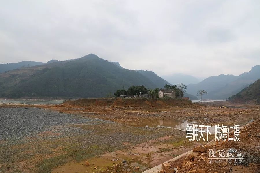 南木镇大藤峡弩滩甘王庙已成孤岛