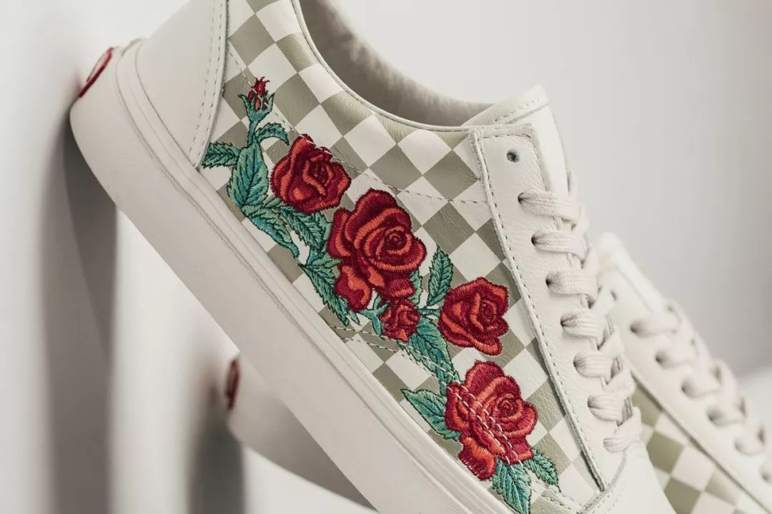 vans"rose embroidery"瞩目登场~清新甜美的converse