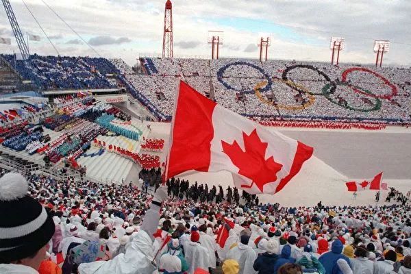 1988年卡尔加里冬季奥运会开幕式现场.