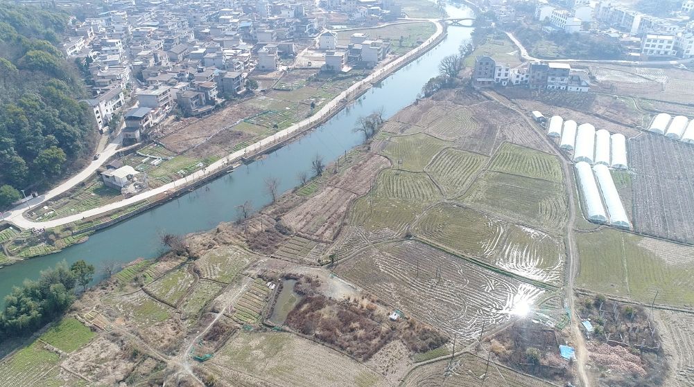 旭日街道,县城管大队联合进行"两违"日常巡查 铁山乡"两违"日常巡查