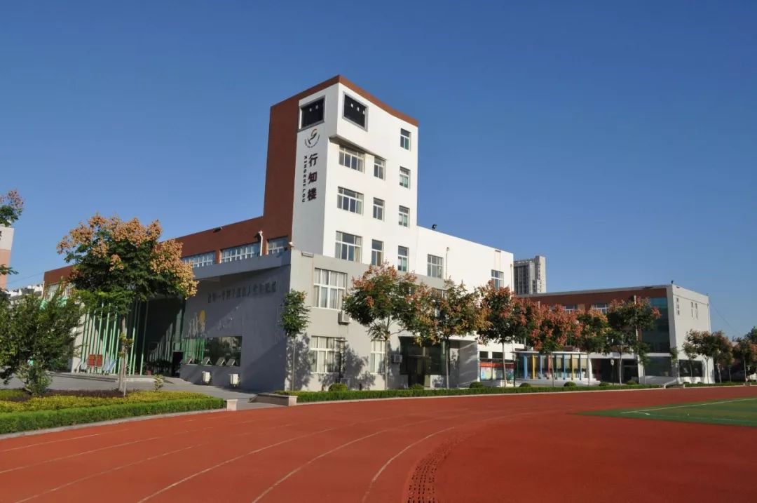 小学潍坊高新区浞景学校峡山生态经济开发区第二中学潍坊锦海小学潍坊