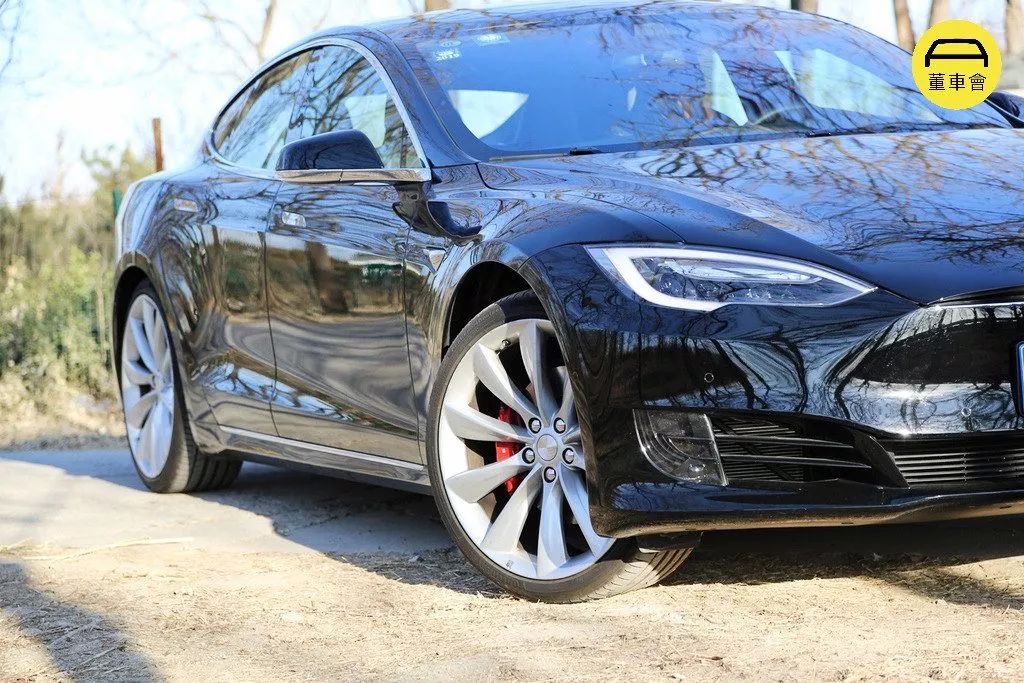 两点之间,这车最短:全国最快的特斯拉 model s p100dl