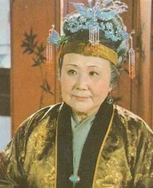 娱乐 正文  你说我说三百年,梦在红楼梦不完 李婷(1921—1994年),87版