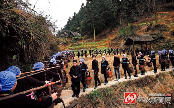 图说新闻│通道文坡村 侗寨欢庆"水神节"