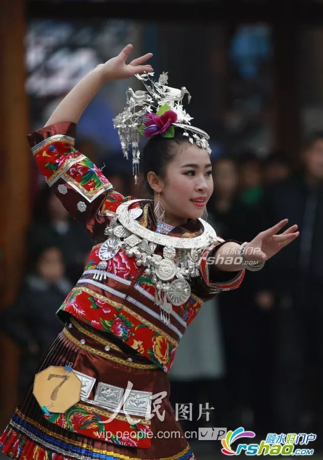 滚贝侗族乡2018年"热伴节"第二届十一坡坡花