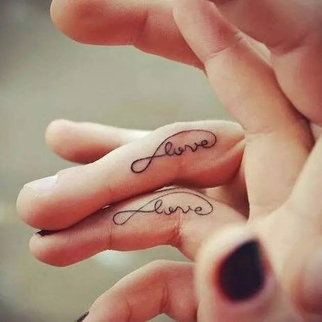 Ljubavne tetovaze