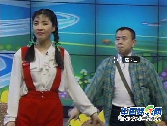 过河》表演年份:1996年表演者:潘长江 阎淑萍最经典的一部《音乐小品