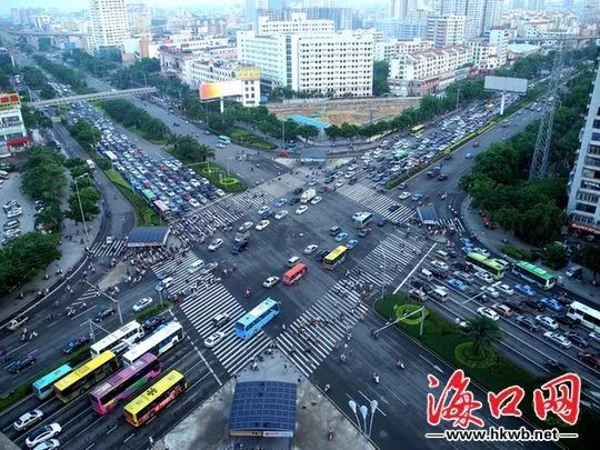 天际线工厂堵车会人口下降吗_城市天际线不堵车设计