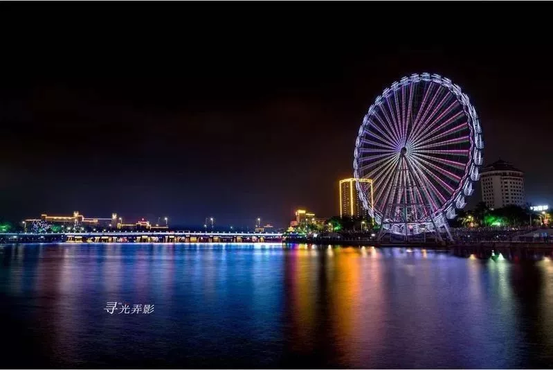 美轮美奂的茂名夜景