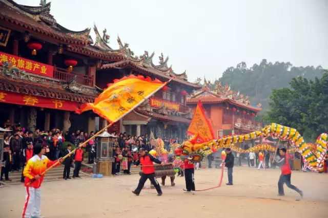 泉州地区在正月初九有点天公灯的习俗 快在底下留言 说说你是漳州