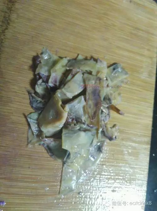 鱿鱼炆紫山药的做法