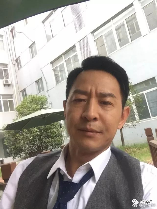 电视剧《局外者》郭晓峰饰演李立勋电视剧《步步为营》郭晓峰饰演赵