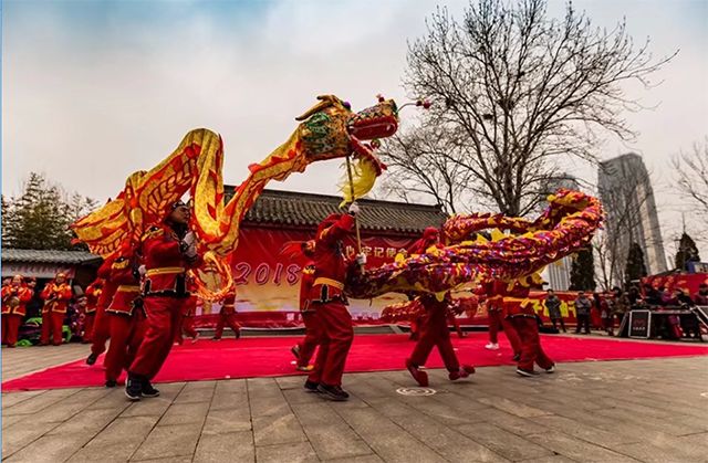 航拍烟台毓璜顶庙会现场盛况!再想看得等到明年了