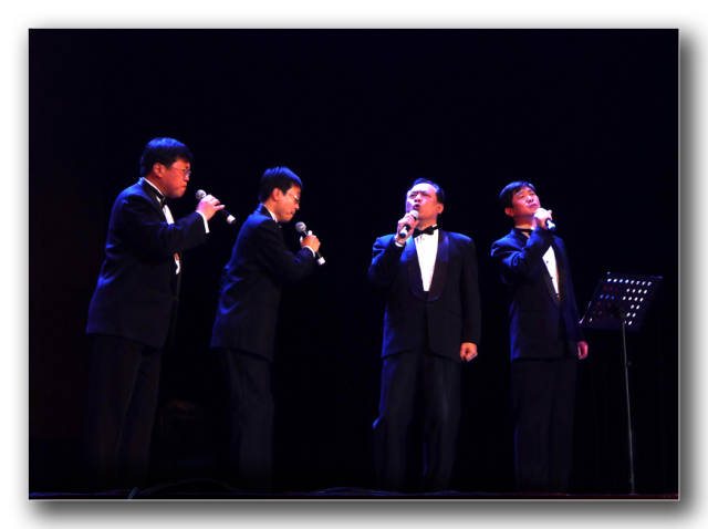 3月8日,与"黑鸭子"齐名的男声四重唱组"老泥车"将在长沙燃情开唱!