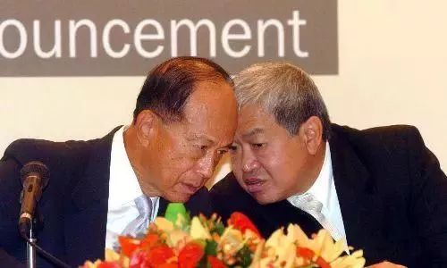 长实集团董事长_长影集团董事长赵彪(2)