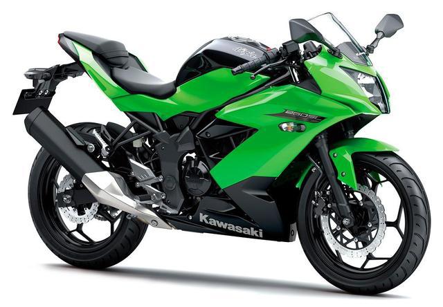 第六名:铃木的gsx1300r"隼"摩托车 最高速度:188-194 mph (1999) 第