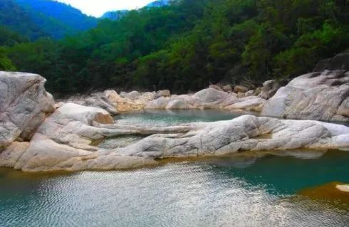 象头山国家级自然保护区秋枫寨旅游度假区平安山生态旅游风景区博罗县