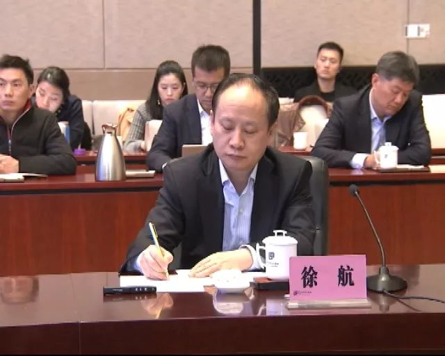 创始人兼主席 虞锋 深圳鹏瑞集团有限公司董事长,迈瑞医疗董事 徐航