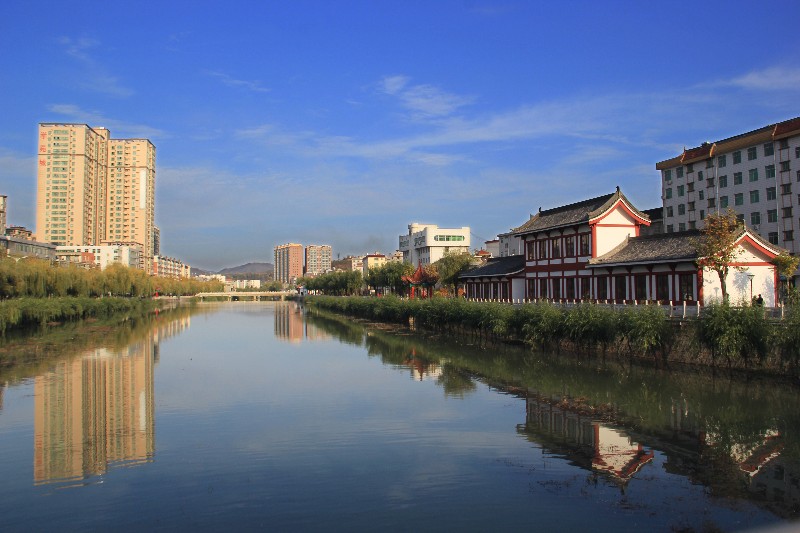 洛南县经济总量_洛南县音乐小镇图片