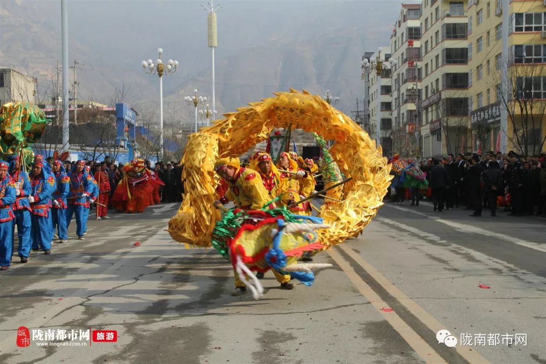 陇南今天是哪个村的社火,厉害了(视频)