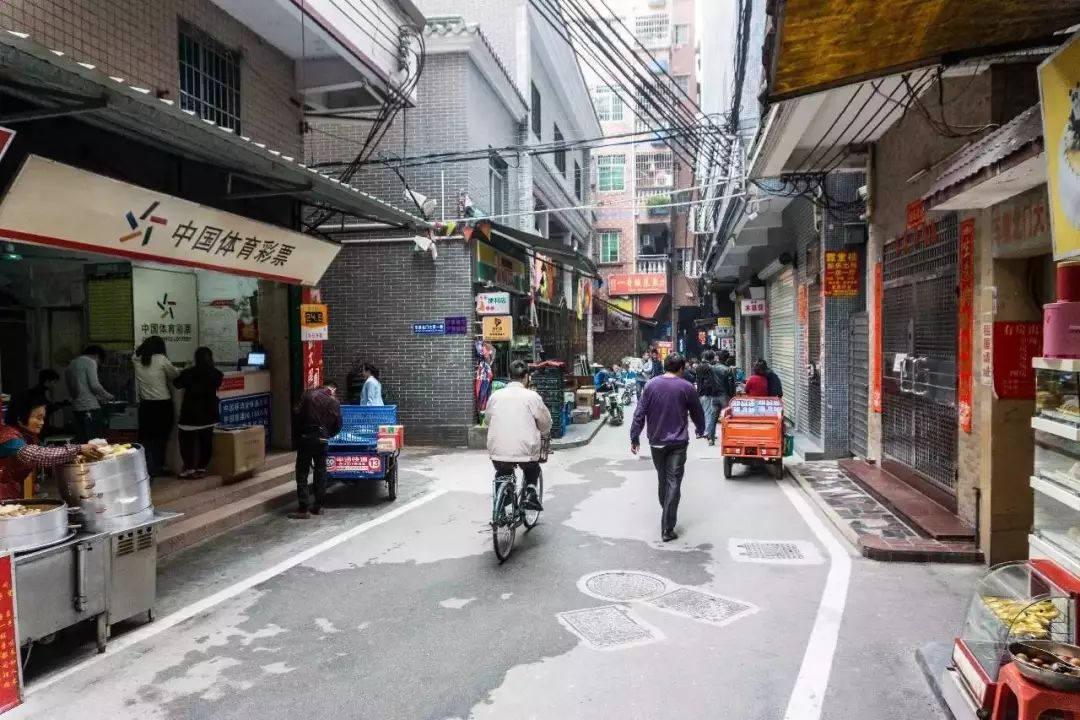 东圃-车陂南-车陂范围 4号线和5号线交界-附近比较出名饮食:燕都路