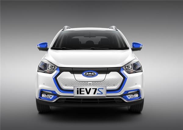 之所以说江淮iev7s是目前国内市场最成熟的纯电动车型,主要归功于其