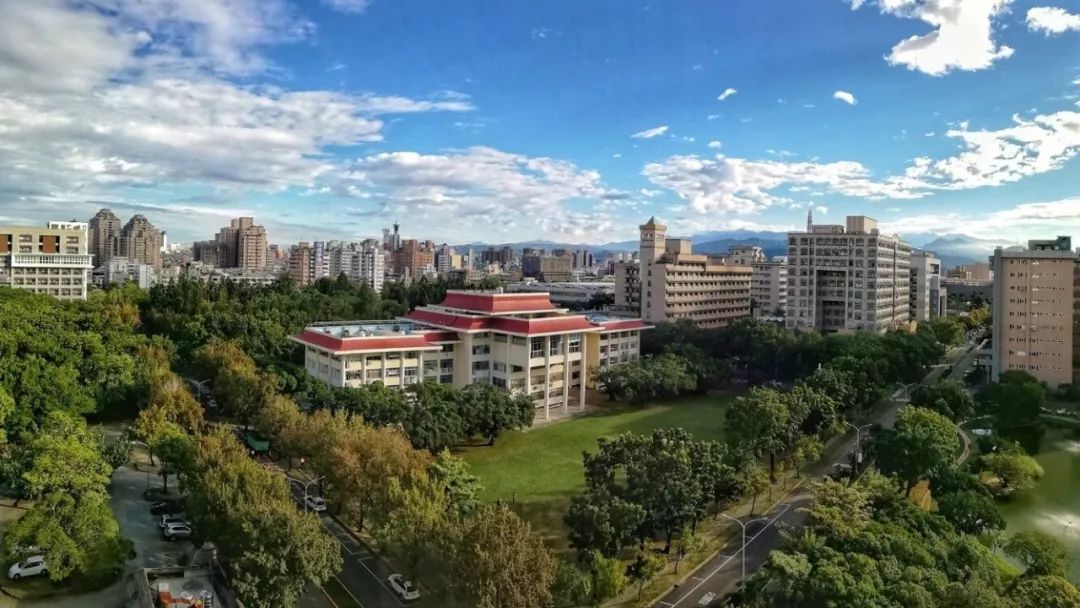 中兴大学校园内景