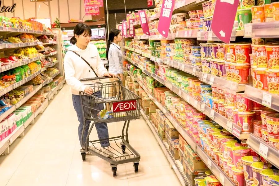 旅游 正文  海岸城无人不知的一大地标 " 吉之岛曾经是深圳最火的超市