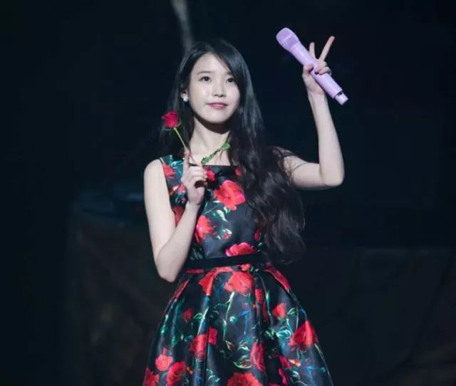 iu(淡紫/淡粉)233339(251595 251964)而麦克风