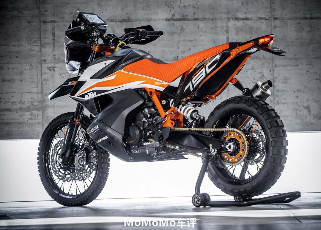 中量级野驴ktm790adv谍照未来春风国产你觉得什么价格可以接受呢